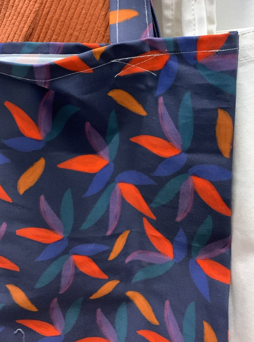 Tote bag