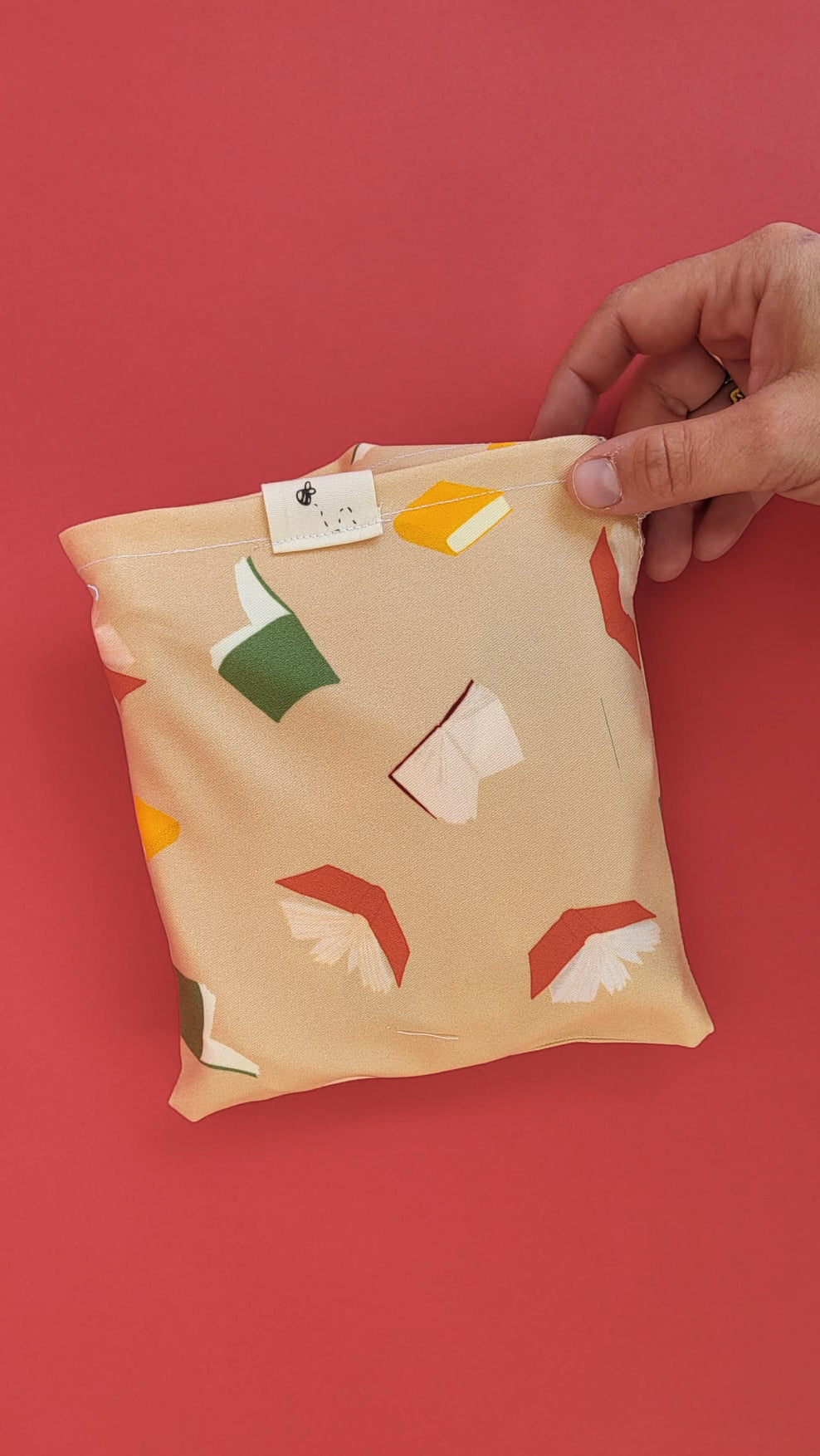 Tote bag