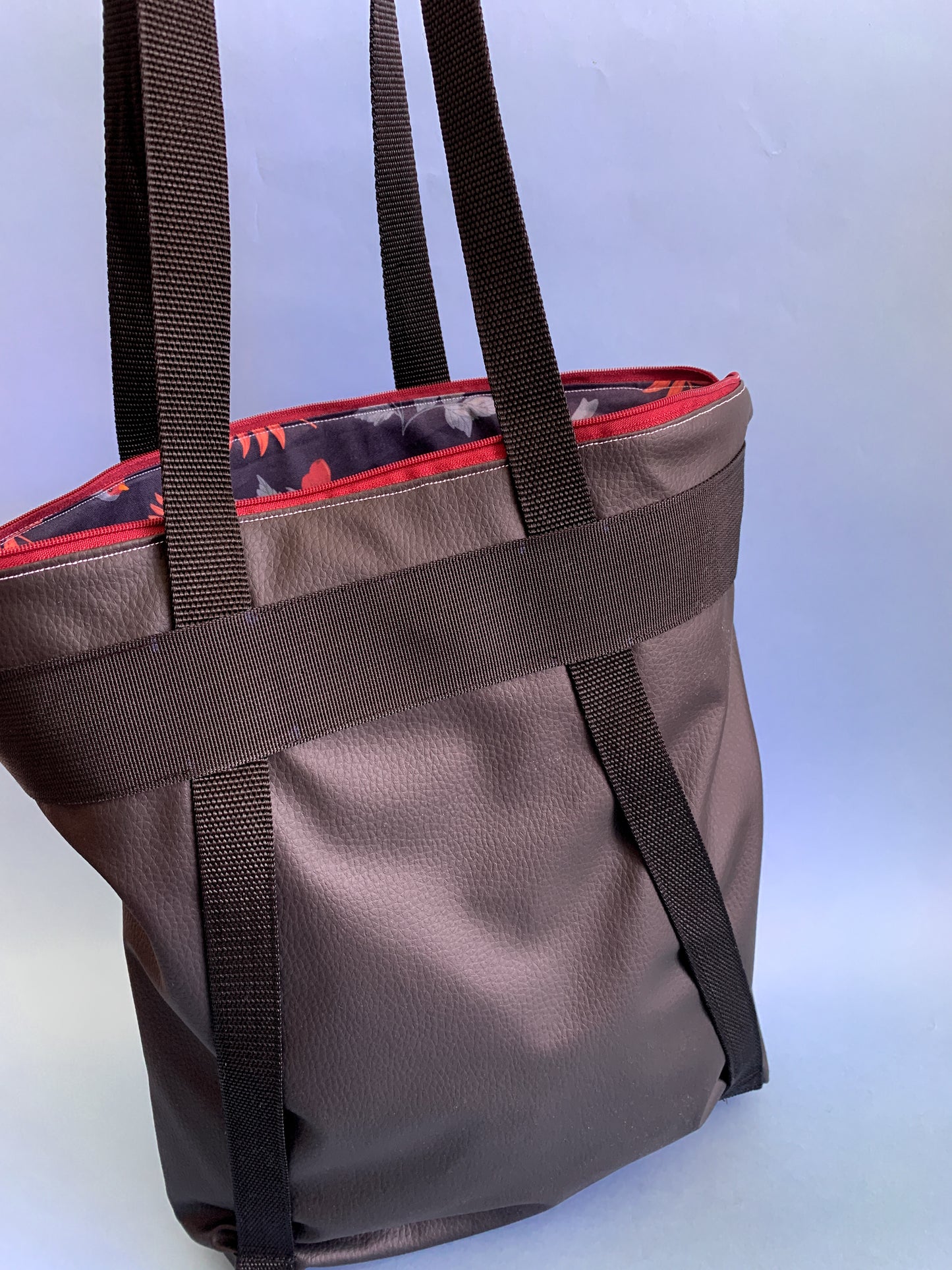 TWIST - elegante Grintosa