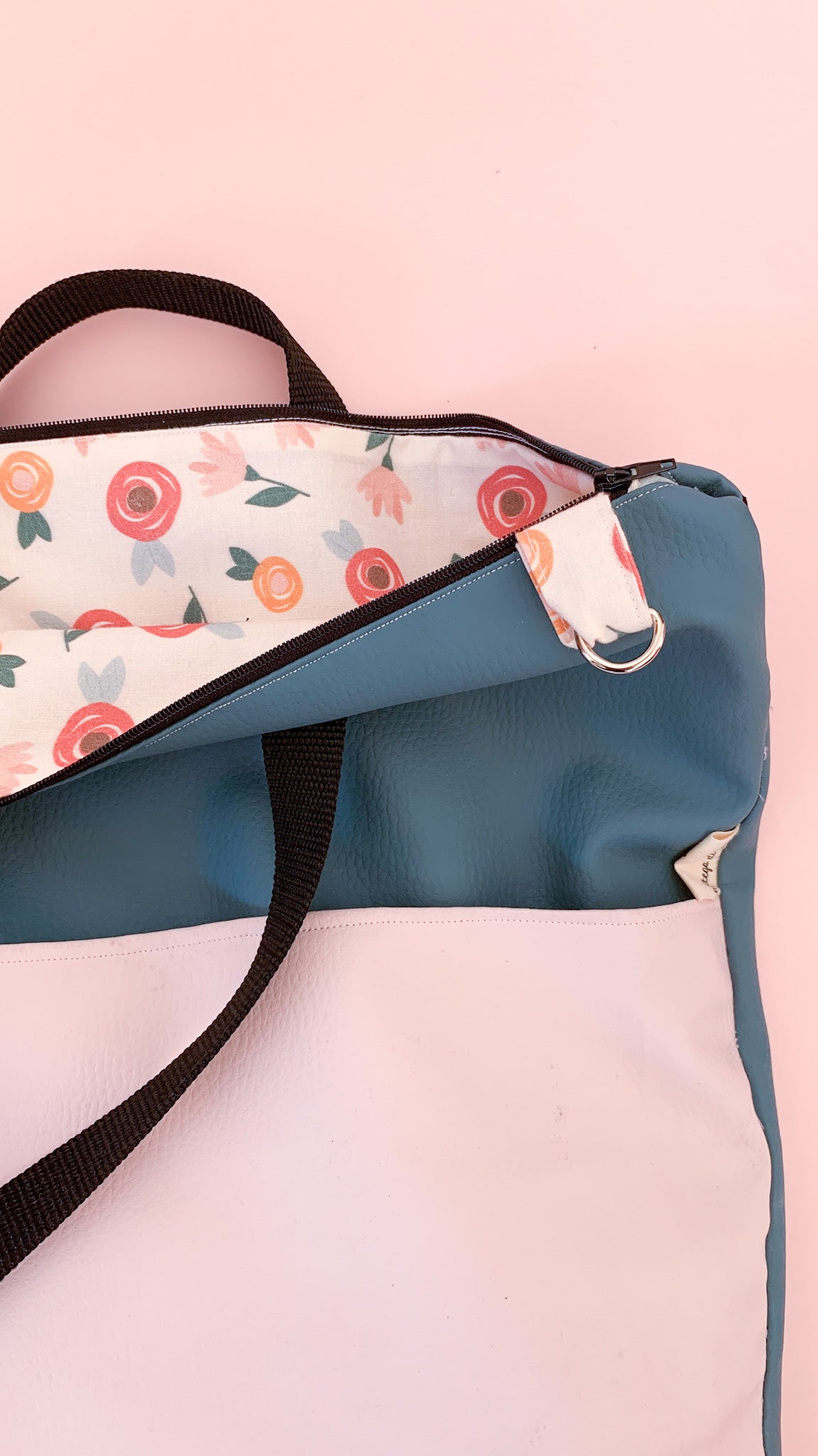 TWIST - romantica *PREORDINE*